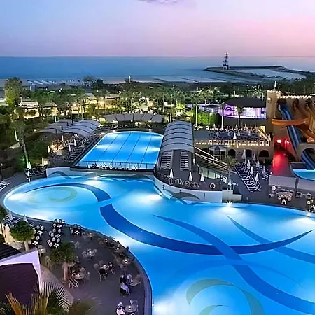 Hotel Aydinbey Queen's Palace &
